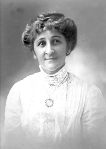 Mrs Williams