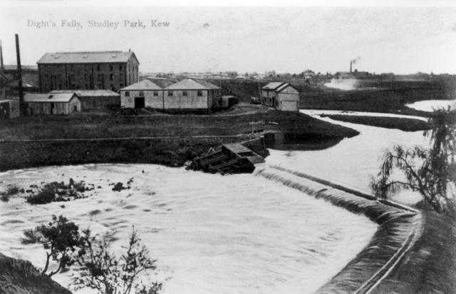 Postcard of Dight's Falls