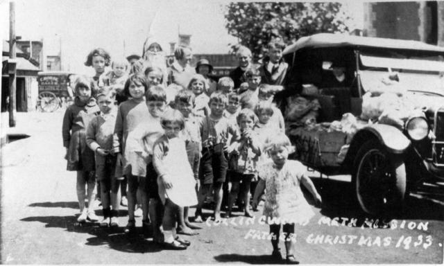 Collingwood Methodist Mission Father Christmas