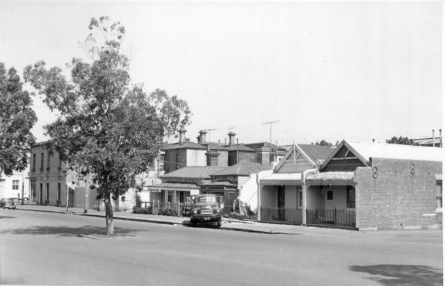 Haines Street, south, between Abbotsford Street and Balston Lane, North Melbourne