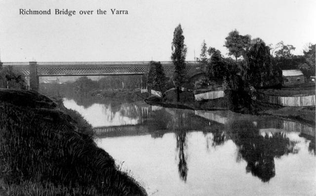 Richmond Bridge over the Yarra