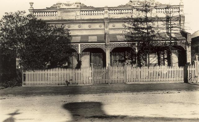 Two houses in Hodgkinson Street