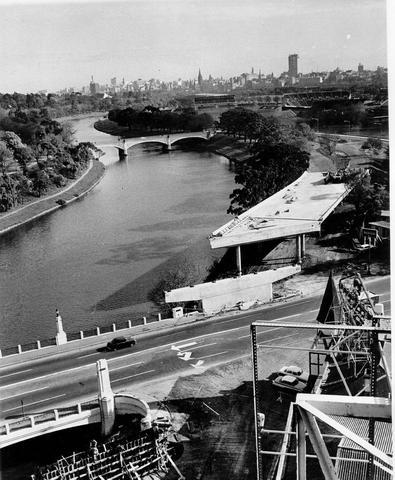 South Eastern Freeway under construction